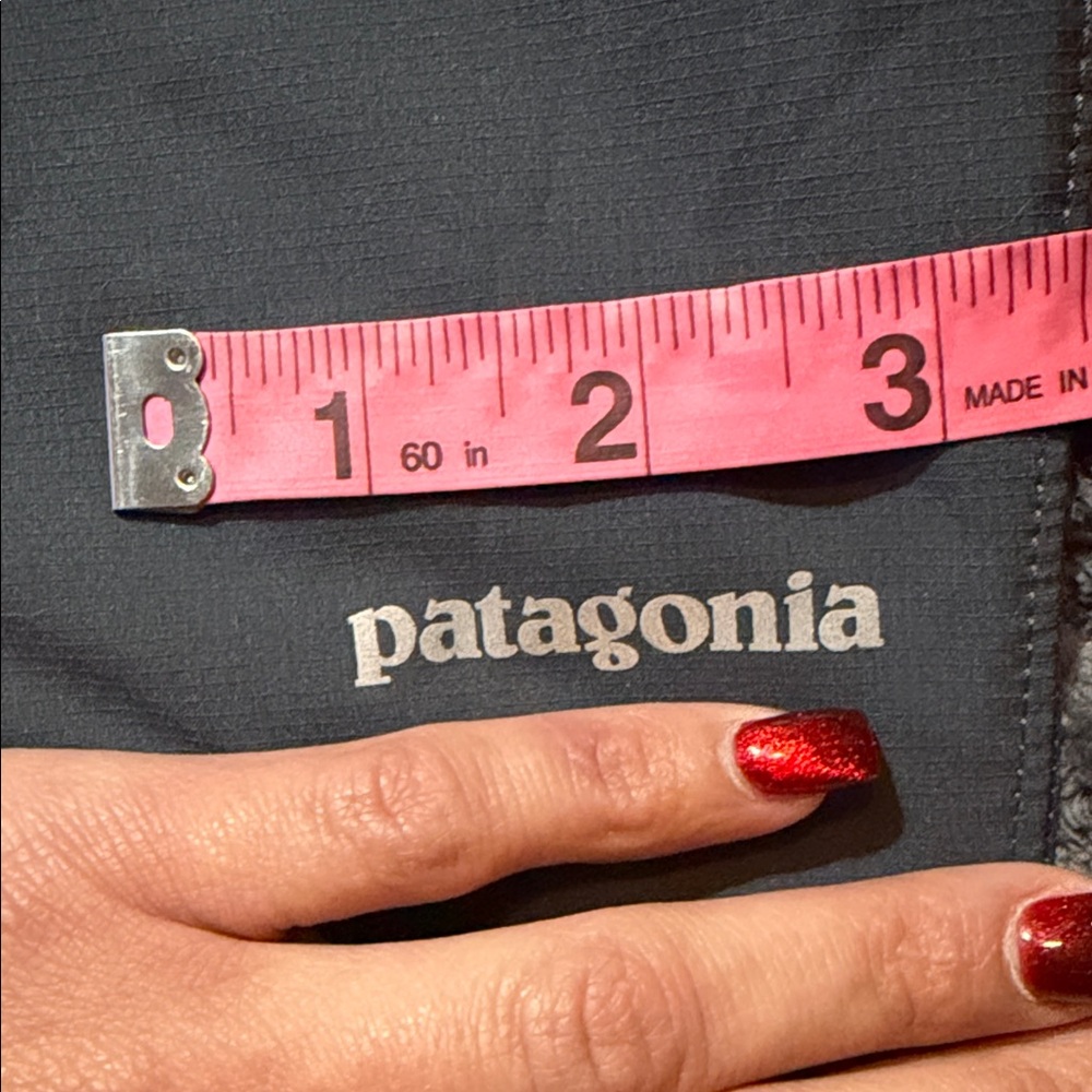 Patagonia Men's TERREBONNE Joggers in FORGE GREY - Picture 9 of 16